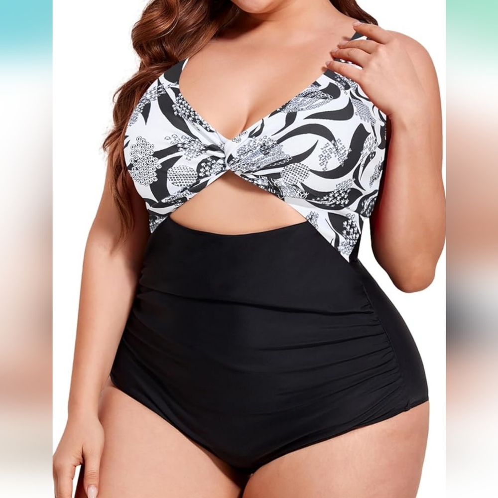 SUMMER MAE Plus Size Cut Out Ruched Swimsuit